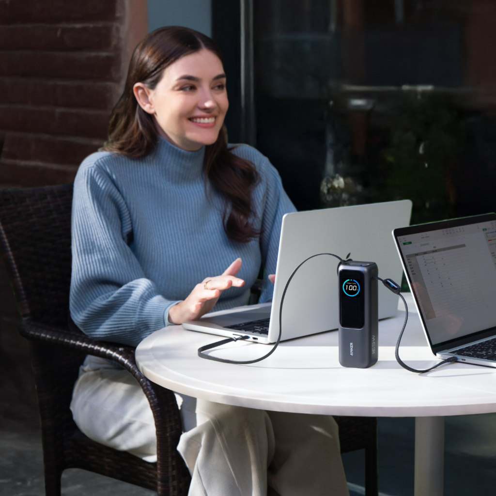 PowerBank Anker (25K, 165 W, câble intégré + câble rétractable)